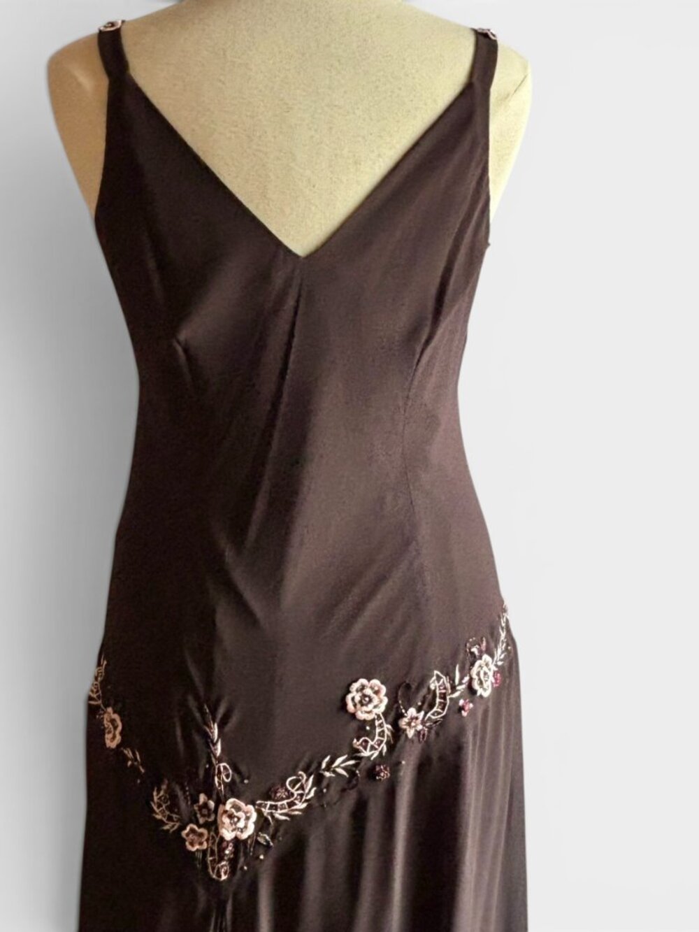 Brown Floral Embroidered 1920s-Inspired Handkerchief Hem Dress - Picture 7 of 16